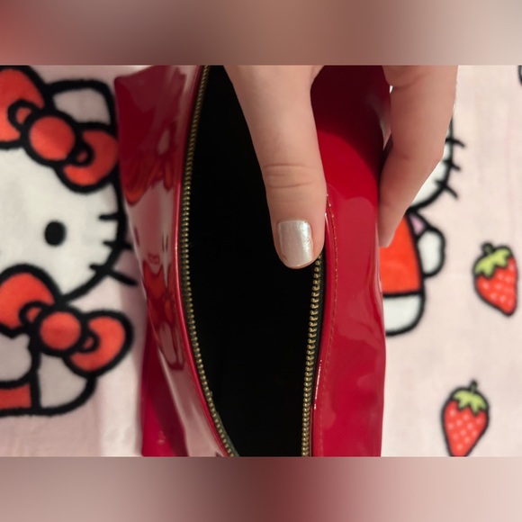 Ysl Beaute Makeup Bag! - Picture 7 of 7